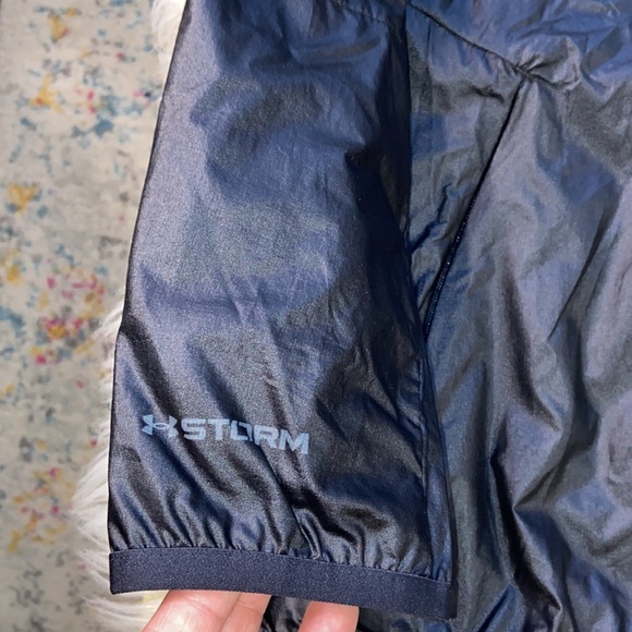 Under Armour Women's UA Storm Impasse Run 2.0 Jacket size XS - Picture 6 of 16